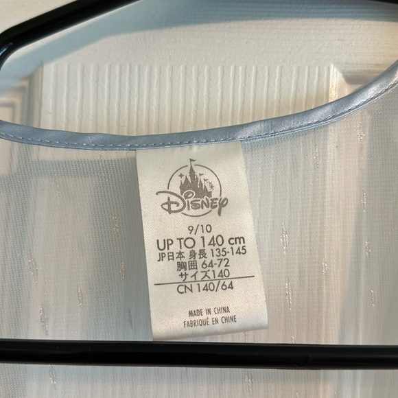 Disney Elsa Nightgown and Robe - size 9/10 - Picture 9 of 9